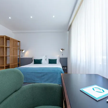 Apartment Contemporary For Two Guests Porto