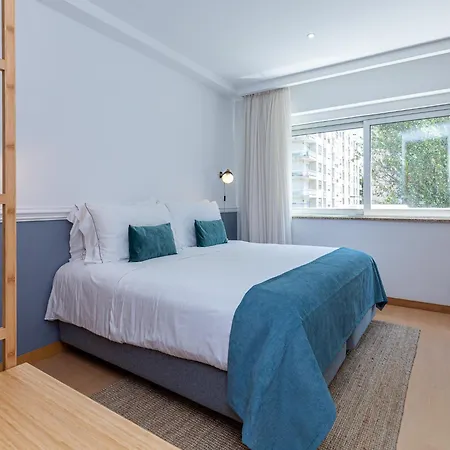 Contemporary For Two Guests